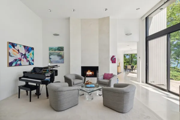 $25,000 | 21 Lakewood Drive, Glencoe, IL 60022