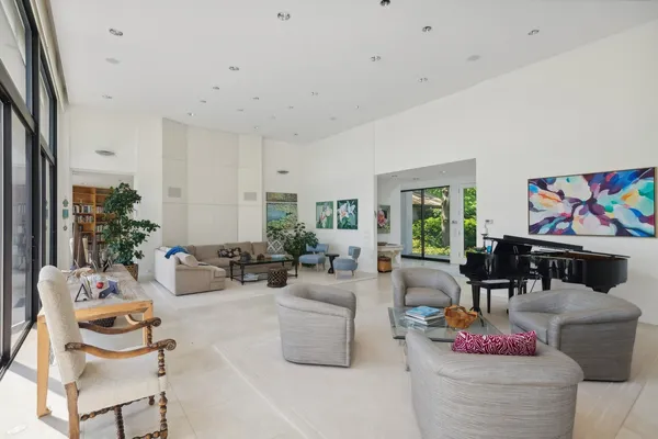 $25,000 | 21 Lakewood Drive, Glencoe, IL 60022