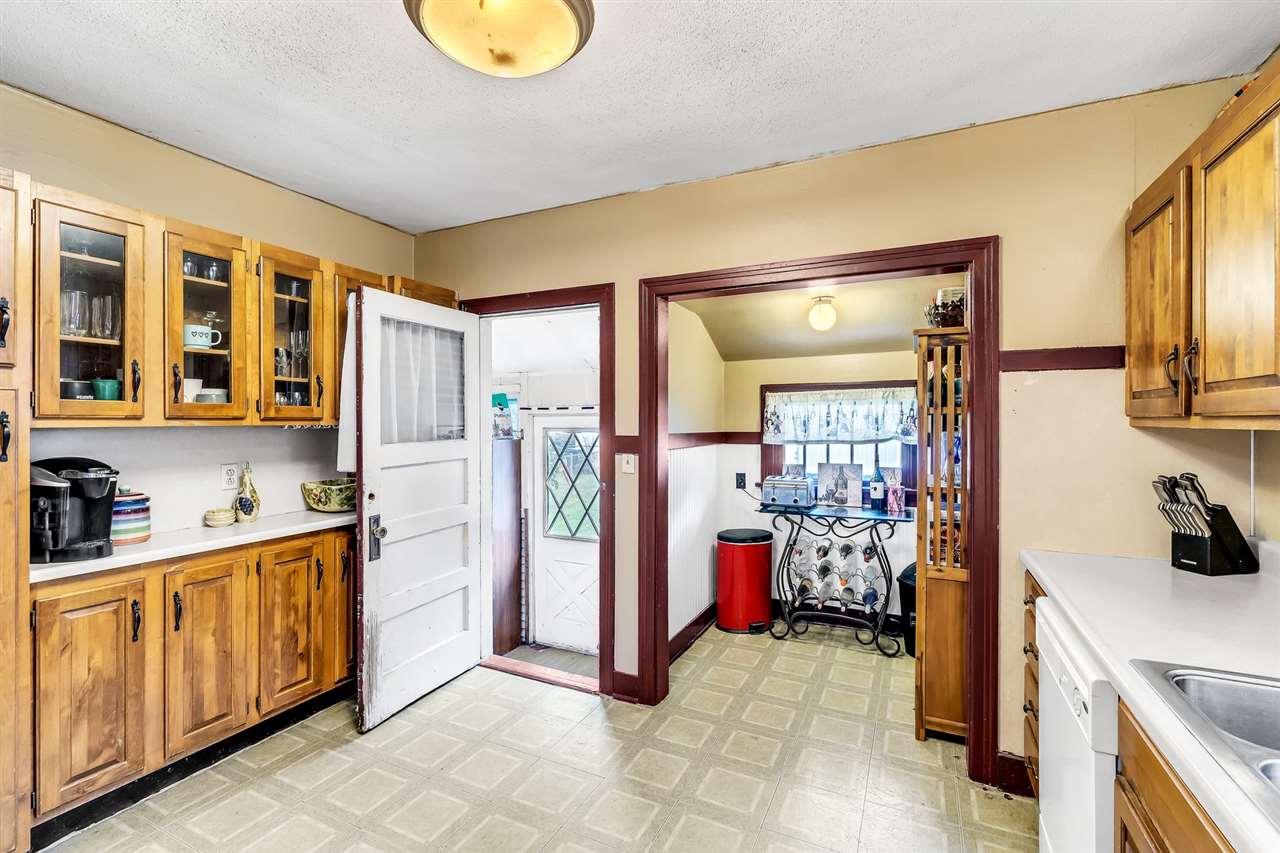 2514 North Perry Street Spokane, WA 99207 - Photo 9 of 26 Gallery Image 9