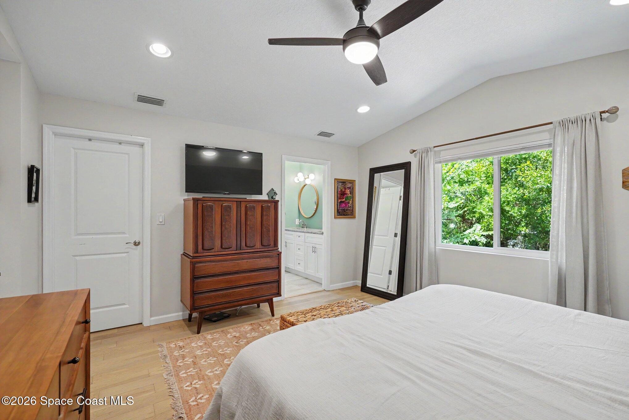 1802 Fletcher Street Melbourne, FL 32901 - Photo 12 of 26 010_mfm07334_215