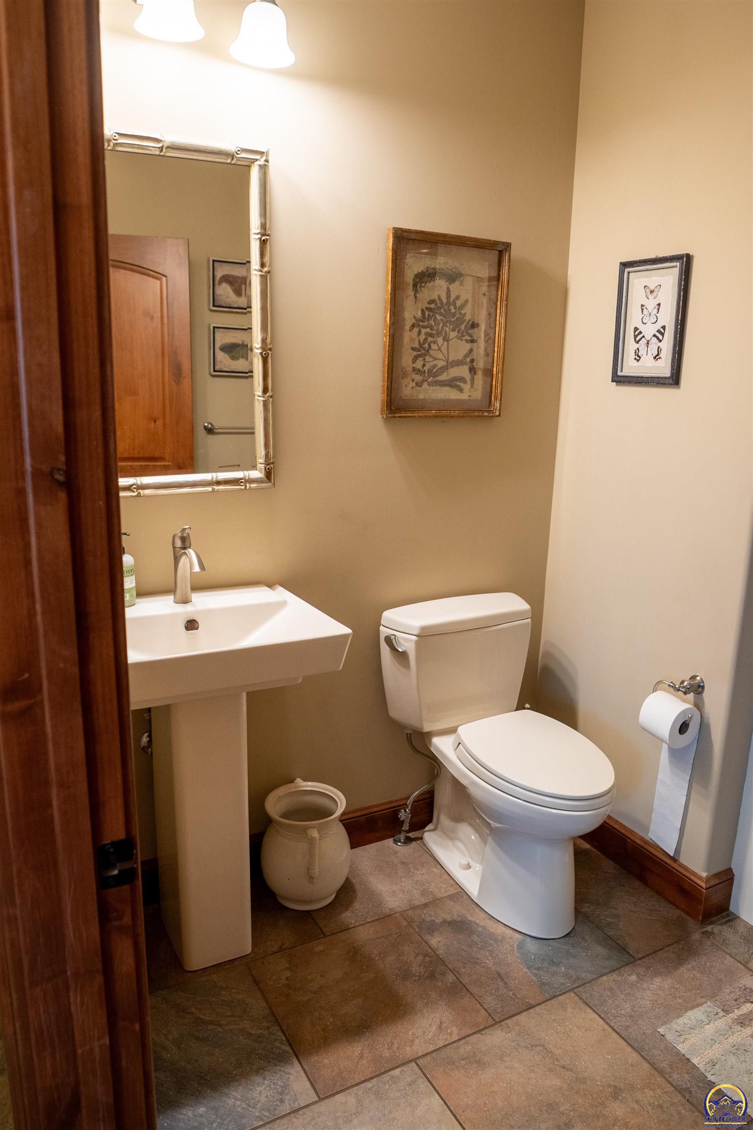 11301 South Croco Road Berryton, KS 66409 - Photo 65 of 99 Gallery Image 65