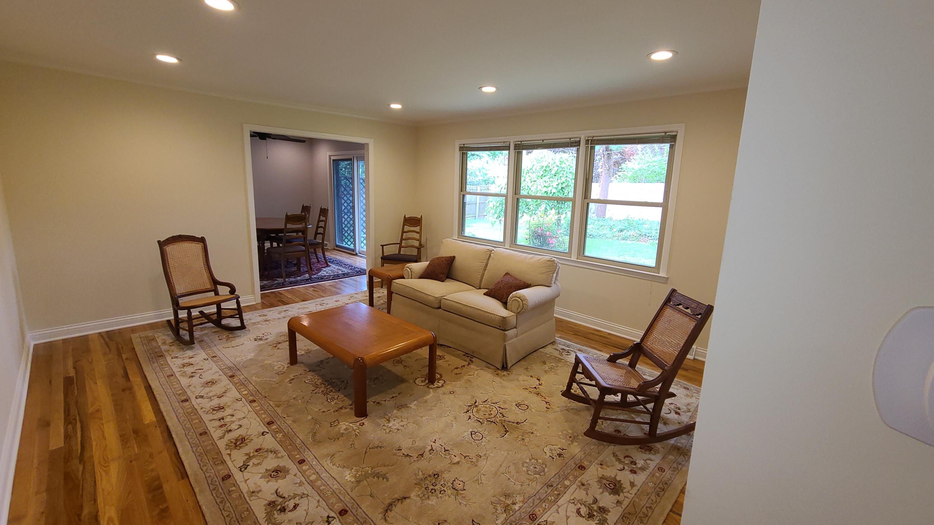 3133 Montavesta Road Lexington, KY 40502 - Photo 6 of 24 20220526_132507