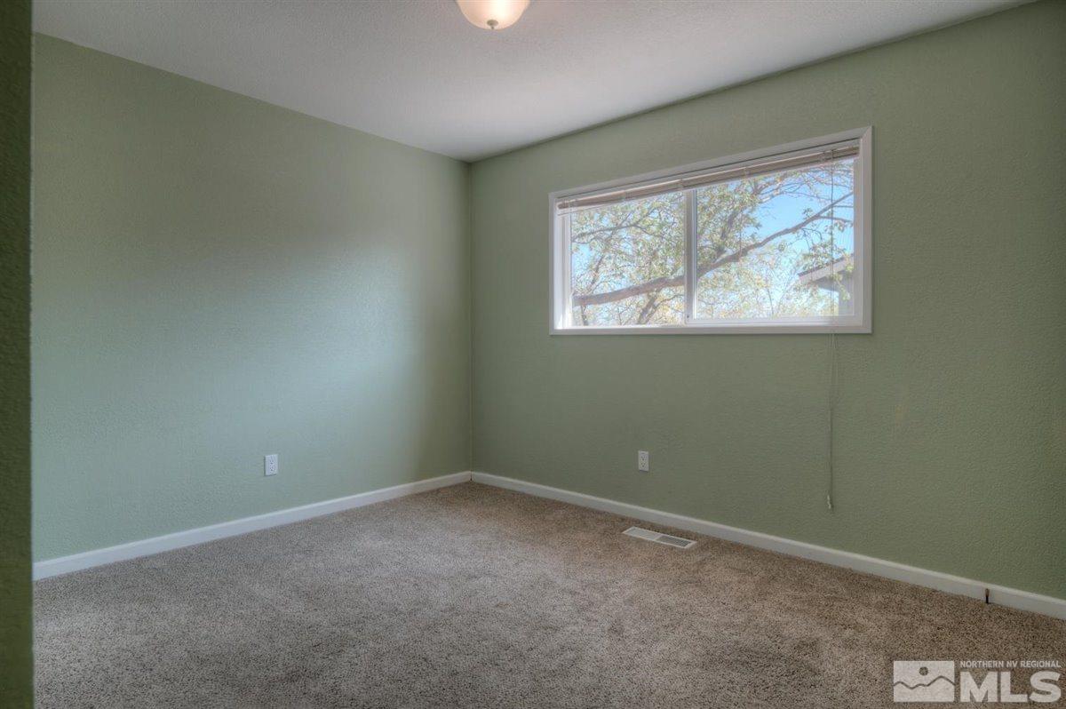 2975 Andrea Street Reno, NV 89503 - Photo 18 of 28 an empty room with a window