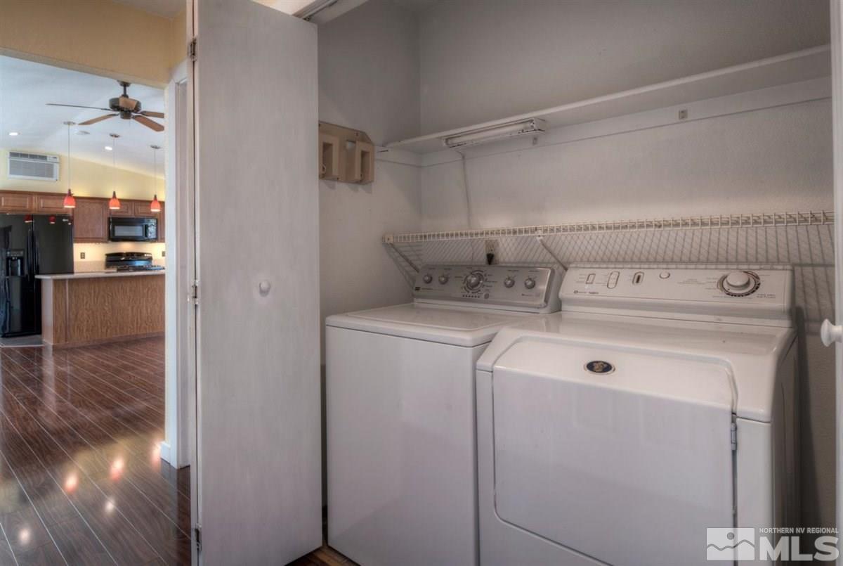 2975 Andrea Street Reno, NV 89503 - Photo 21 of 28 a utility room with dryer and washer