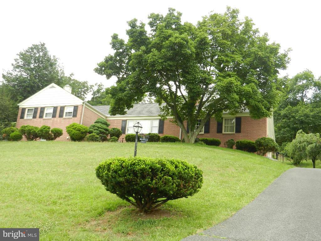 839 Windsor Road Cumberland, MD 21502 - Photo 1 of 21 Exterior (Front)