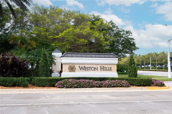 $1,149,000 | 2621 Oakbrook Lane, Weston, FL 33332