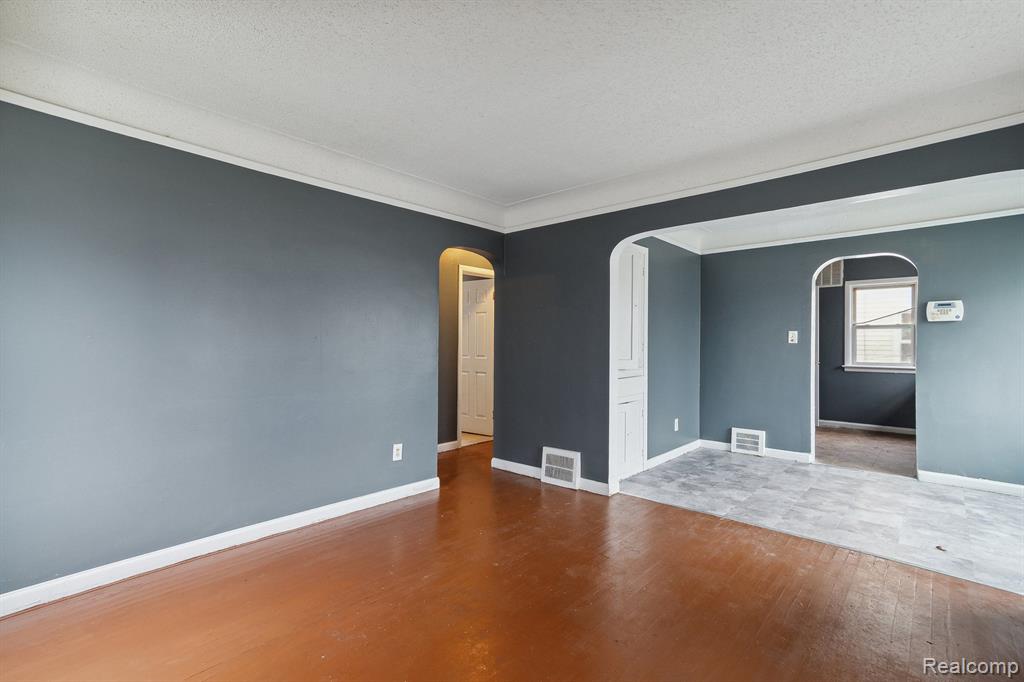 9980 Evergreen Road Detroit, MI 48228 - Photo 6 of 17