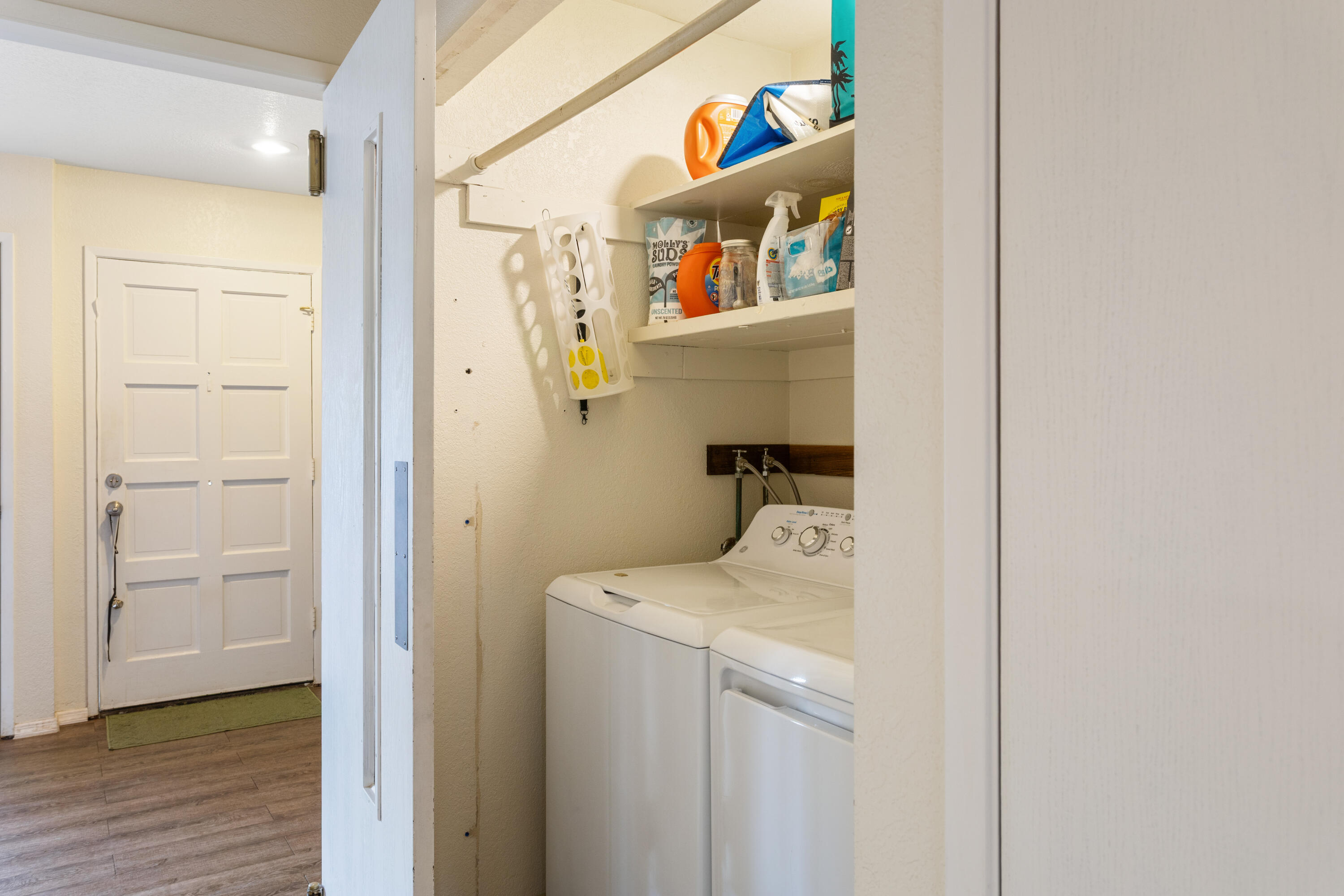 771 Flower Ash Lane Redding, CA 96003 - Photo 13 of 24 a utility room with dryer and washer