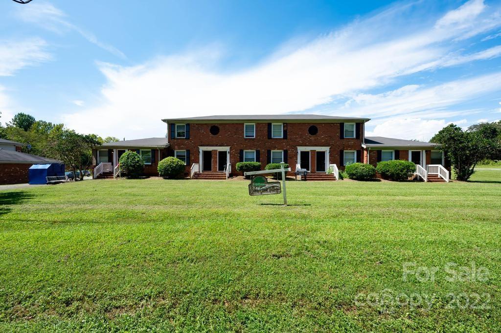 1219 County Home Road Conover, NC 28613 - Photo 5 of 48 a view of a big yard with a house