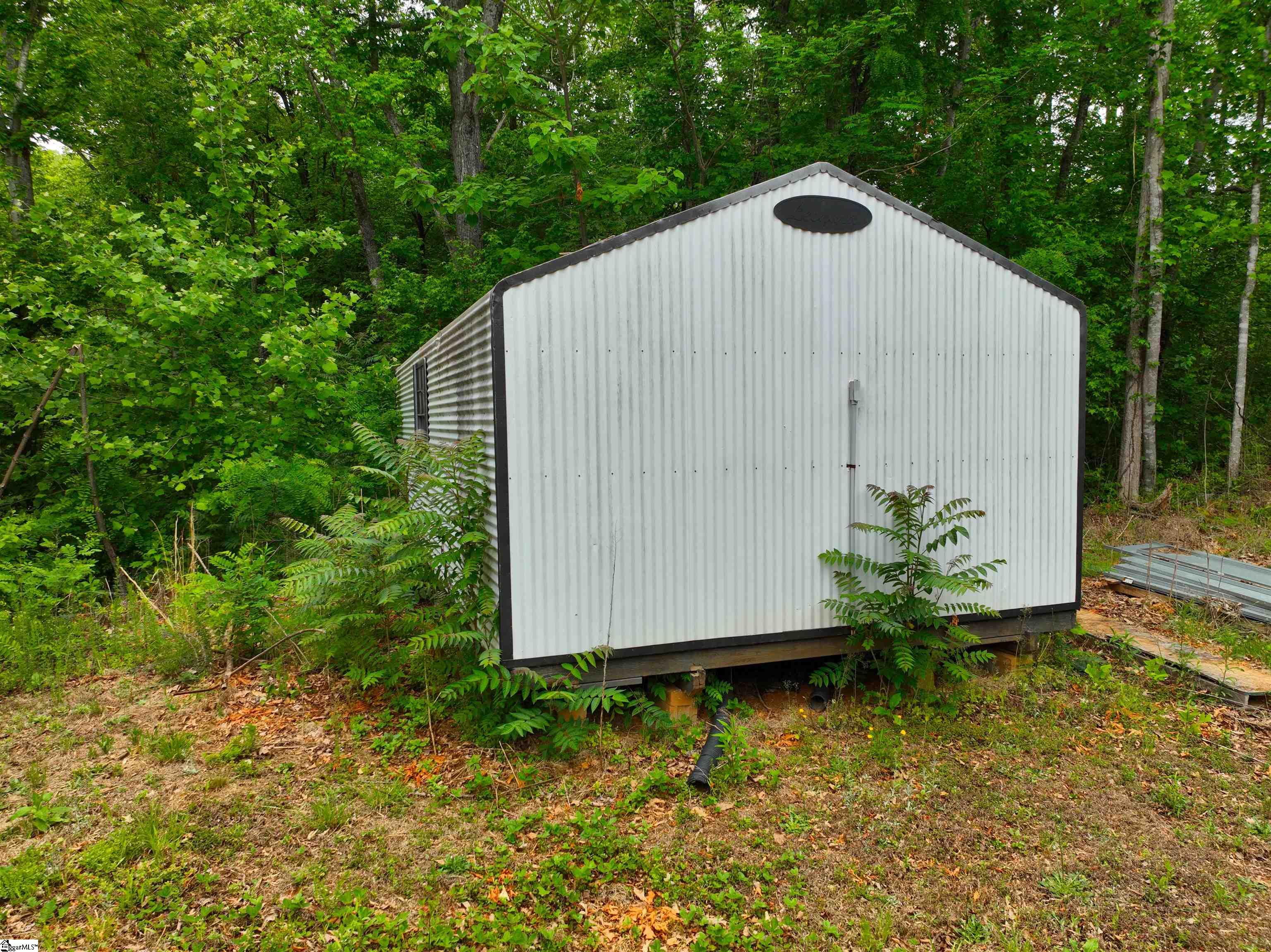 993 North Barton Road Landrum, SC 29356 - Photo 24 of 28