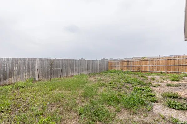 $1,500 | 6562 Runaway Row, Converse, TX 78109