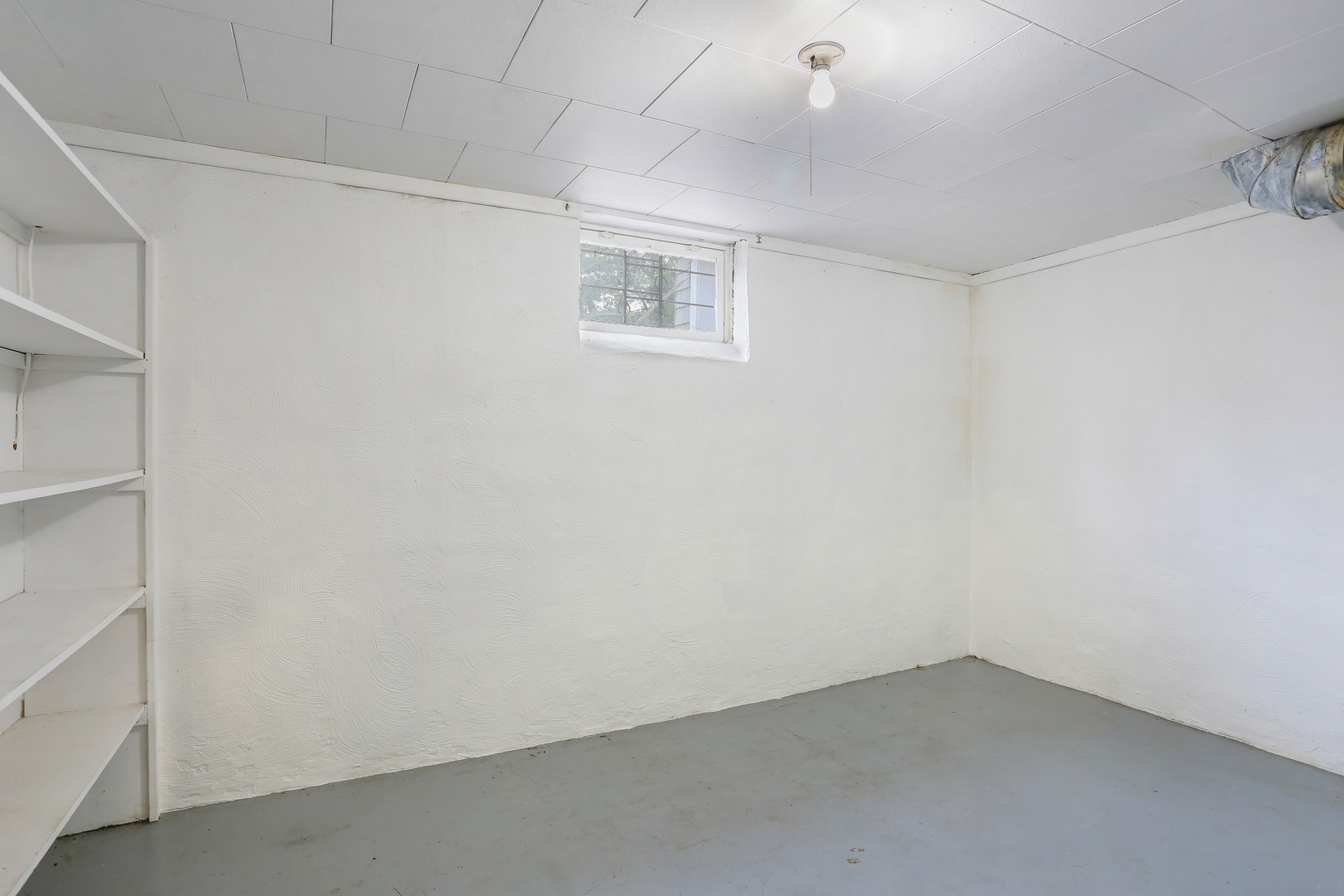 1206 West Healey Street Champaign, IL 61821 - Photo 31 of 42 a view of an empty room