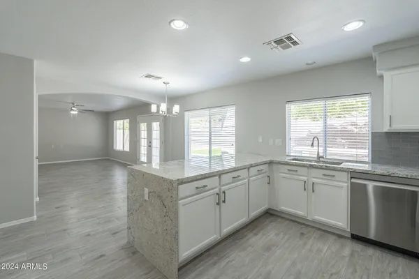 $3,595 | 6326 West El Cortez Place, Phoenix, AZ 85083
