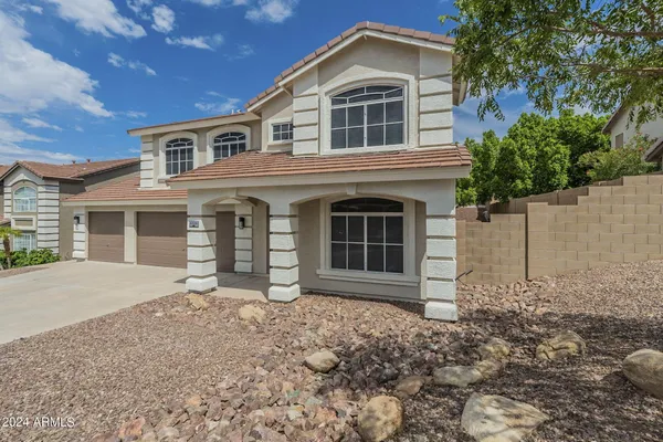 $3,595 | 6326 West El Cortez Place, Phoenix, AZ 85083