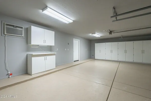 $3,595 | 6326 West El Cortez Place, Phoenix, AZ 85083