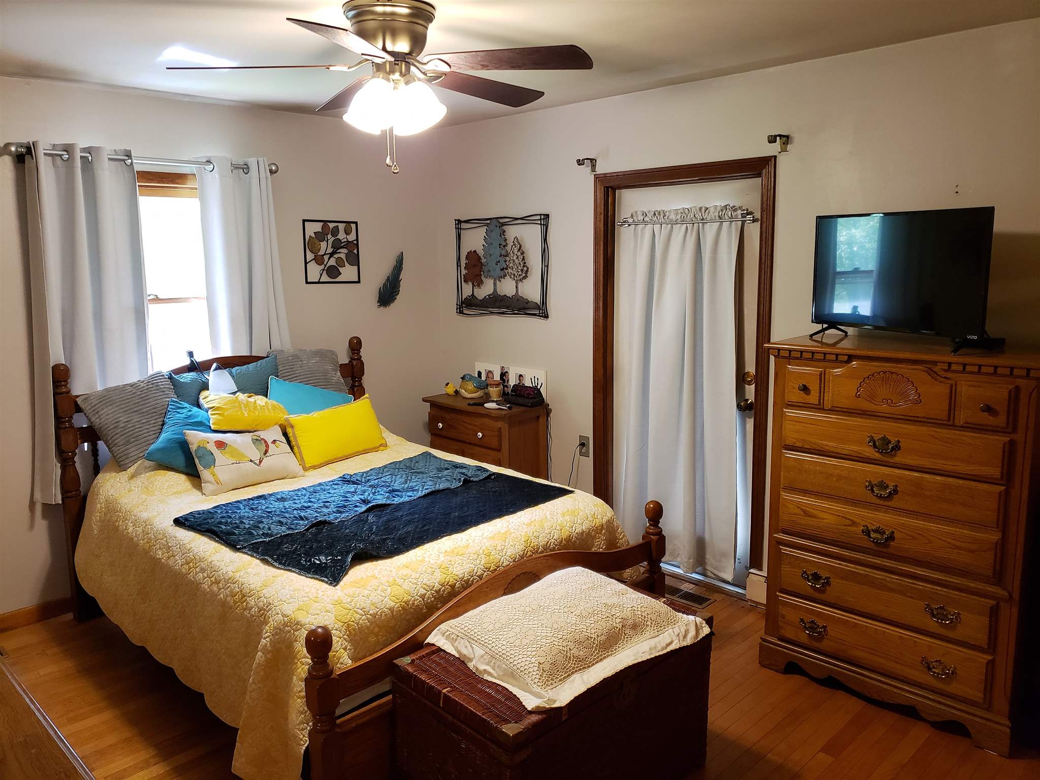 4555 West Woodyard Road Bloomington, IN 47404 - Photo 12 of 29