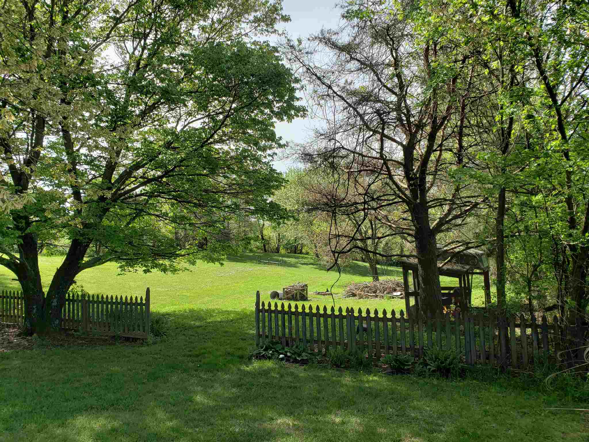 4555 West Woodyard Road Bloomington, IN 47404 - Photo 28 of 29