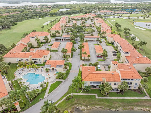 $245,000 | 5010 Harmony Circle, Unit 203, Vero Beach, FL 32967