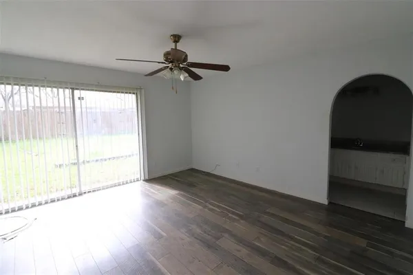 $2,000 | 1806 Plantation Road, Garland, TX 75044