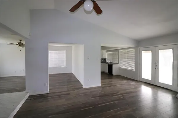 $2,000 | 1806 Plantation Road, Garland, TX 75044