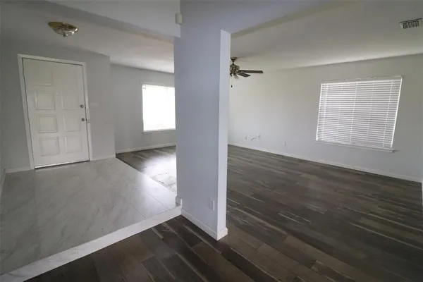 $2,000 | 1806 Plantation Road, Garland, TX 75044