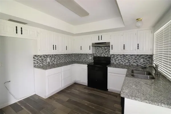 $2,000 | 1806 Plantation Road, Garland, TX 75044