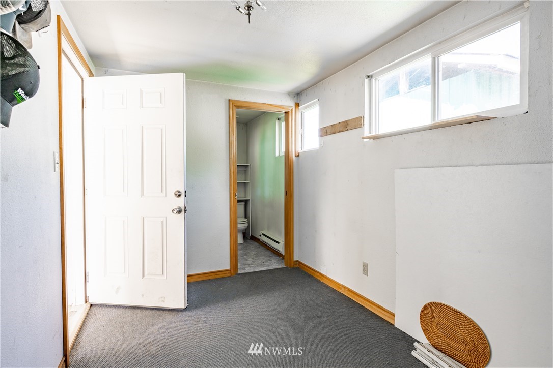3237 Robertson Road Bellingham, WA 98226 - Photo 18 of 22 Gallery Image 18