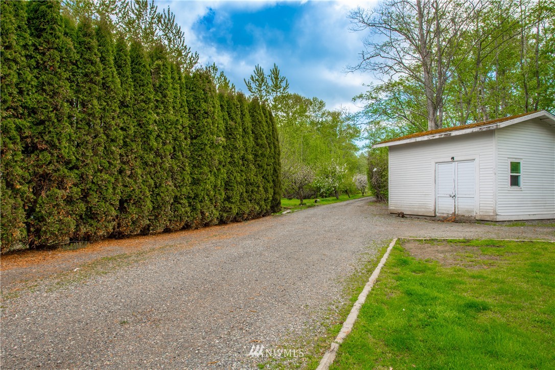 3237 Robertson Road Bellingham, WA 98226 - Photo 21 of 22 Gallery Image 21