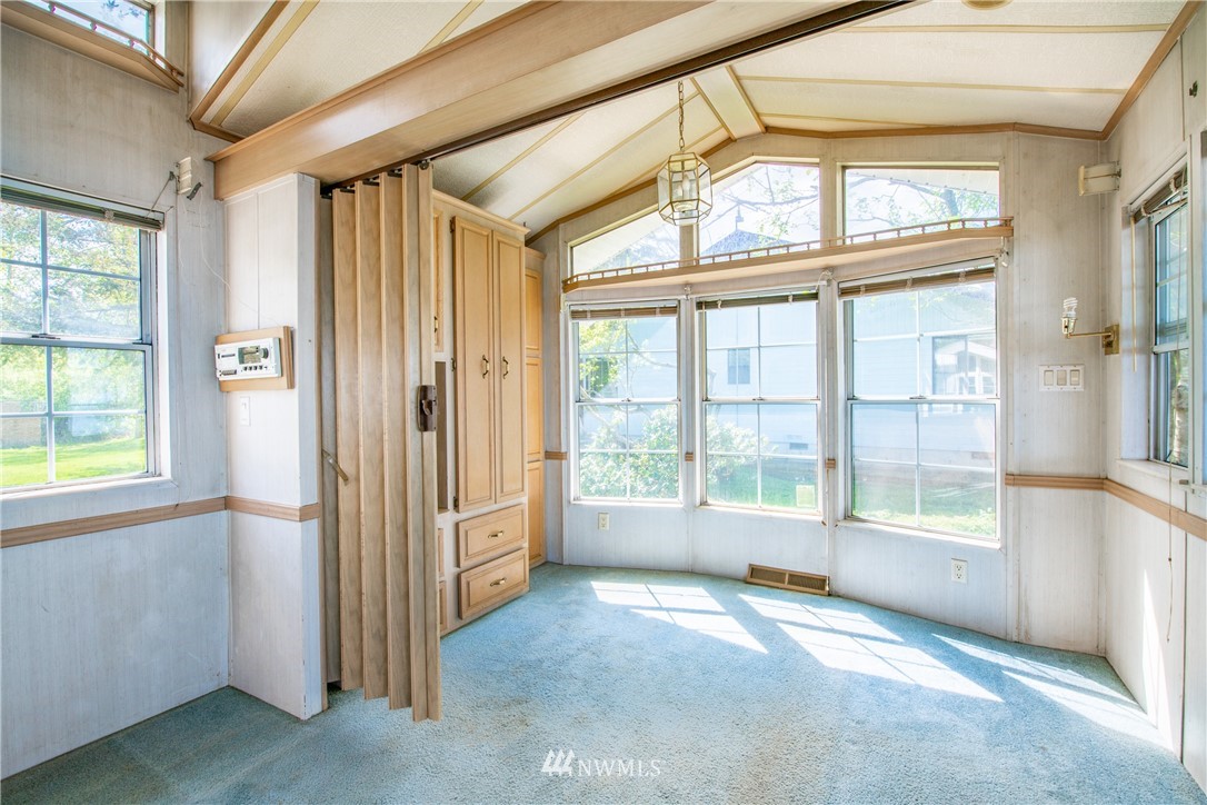 3237 Robertson Road Bellingham, WA 98226 - Photo 8 of 22 Gallery Image 8