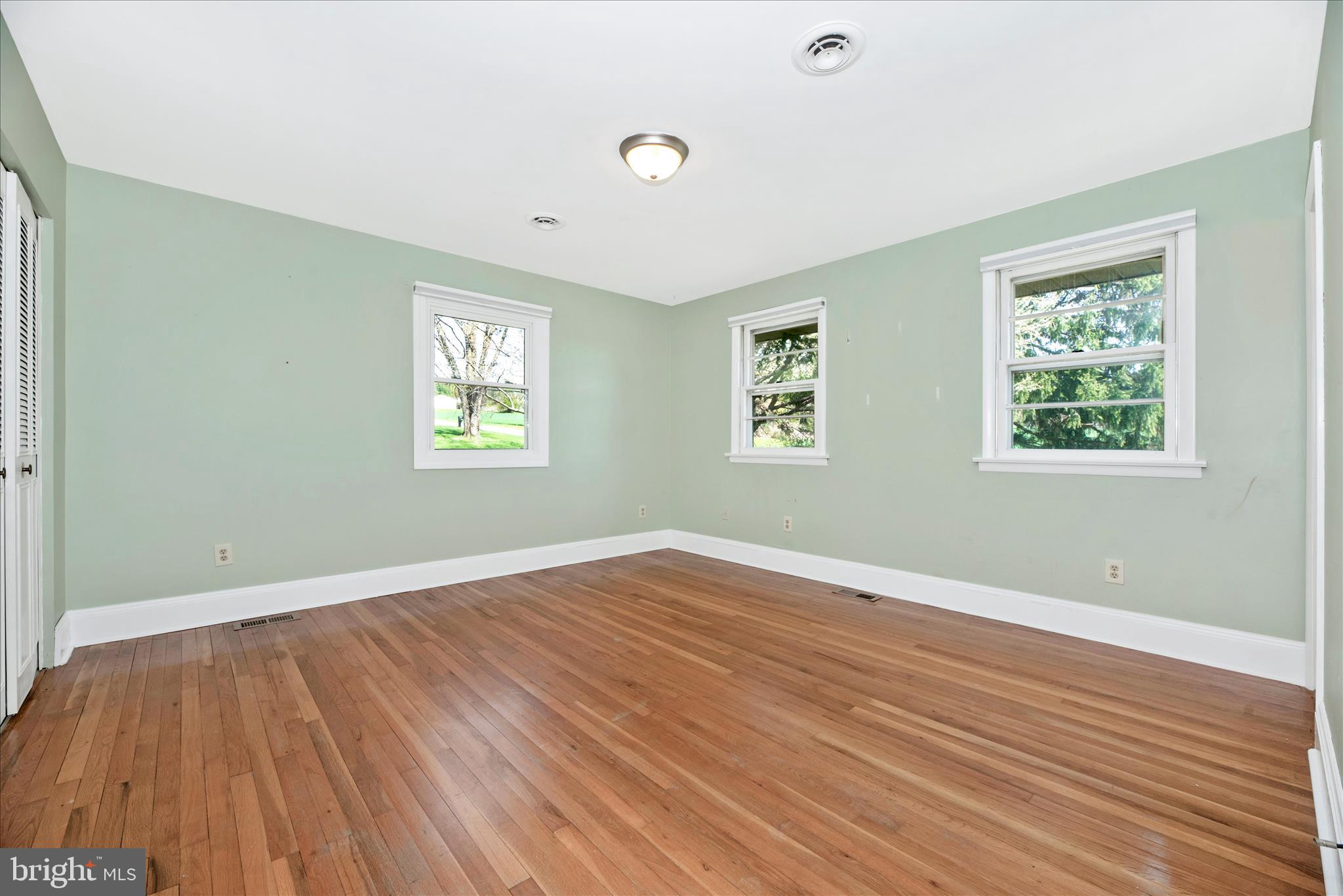 1403 Streaker Road Sykesville, MD 21784 - Photo 30 of 57 Primary Bedroom