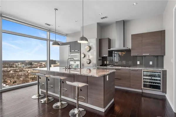 $5,000 | 45 Ivan Allen Jr Boulevard Northwest, Unit 2603, Atlanta, GA 30308