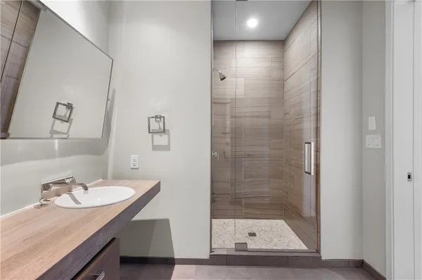 $5,000 | 45 Ivan Allen Jr Boulevard Northwest, Unit 2603, Atlanta, GA 30308