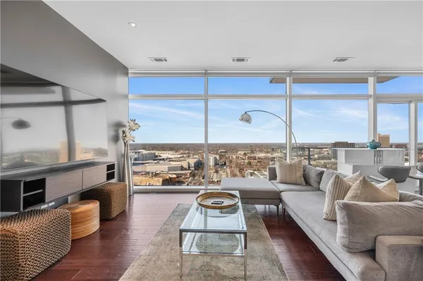 $5,000 | 45 Ivan Allen Jr Boulevard Northwest, Unit 2603, Atlanta, GA 30308