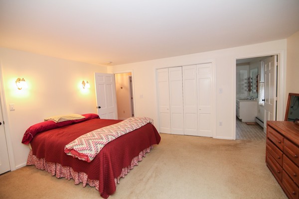 9 Loading Place Road Manchester, MA 01944 - Photo 16 of 29 Gallery Image 16