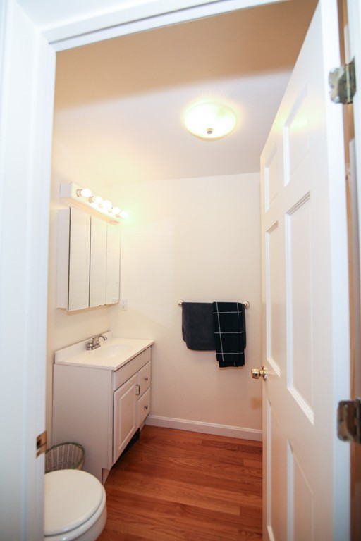 9 Loading Place Road Manchester, MA 01944 - Photo 23 of 29 Gallery Image 23