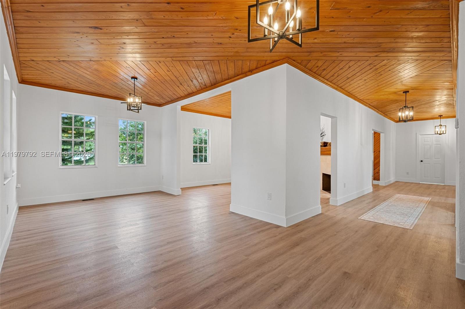 20255 Southwest 296th Street Homestead, FL 33030 - Photo 12 of 76