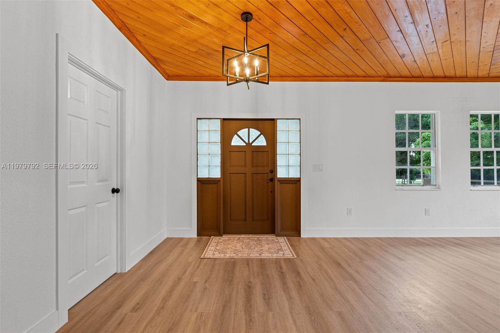 20255 Southwest 296th Street Homestead, FL 33030 - Photo 13 of 76