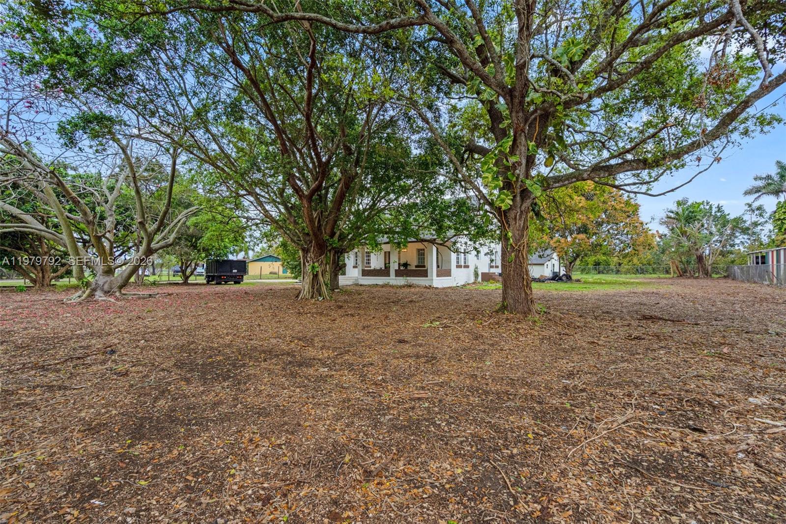 20255 Southwest 296th Street Homestead, FL 33030 - Photo 4 of 76