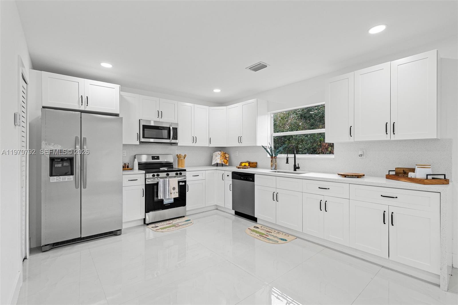 20255 Southwest 296th Street Homestead, FL 33030 - Photo 58 of 76