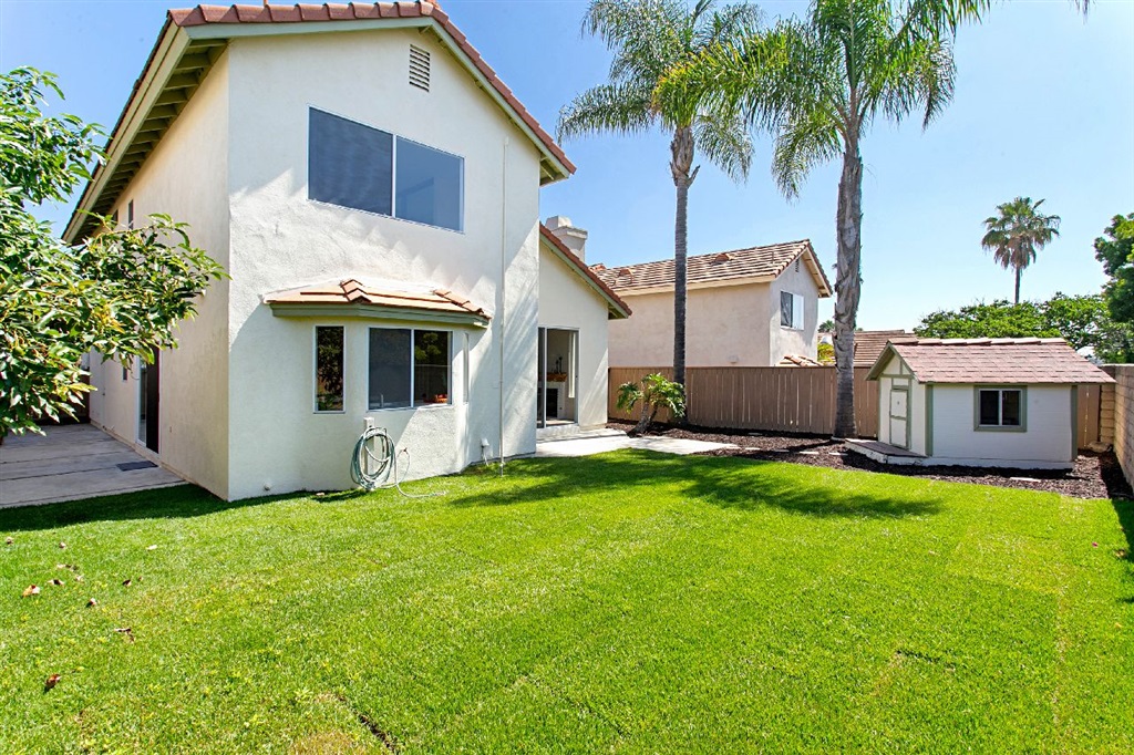 1925 Elm Ridge Drive Vista, CA 92081 - Photo 17 of 25