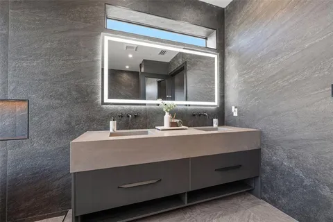 $3,150,000 | 730 Alda Way Northeast, St. Petersburg, FL 33704