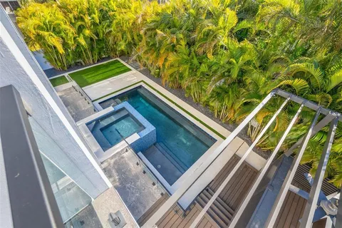 $3,150,000 | 730 Alda Way Northeast, St. Petersburg, FL 33704