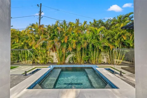 $3,150,000 | 730 Alda Way Northeast, St. Petersburg, FL 33704