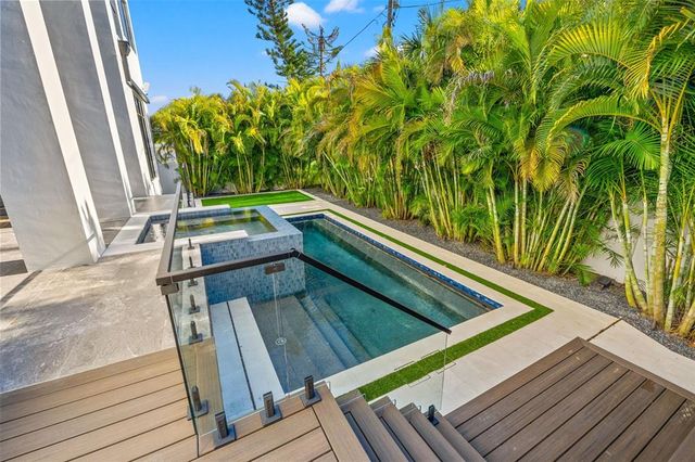 $3,150,000 | 730 Alda Way Northeast, St. Petersburg, FL 33704