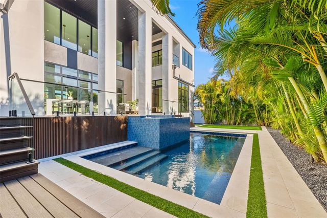 $3,150,000 | 730 Alda Way Northeast, St. Petersburg, FL 33704