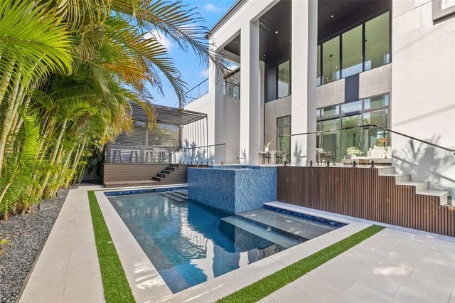 $3,150,000 | 730 Alda Way Northeast, St. Petersburg, FL 33704