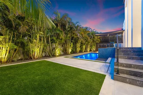 $3,150,000 | 730 Alda Way Northeast, St. Petersburg, FL 33704