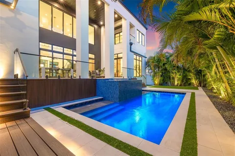 $3,150,000 | 730 Alda Way Northeast, St. Petersburg, FL 33704