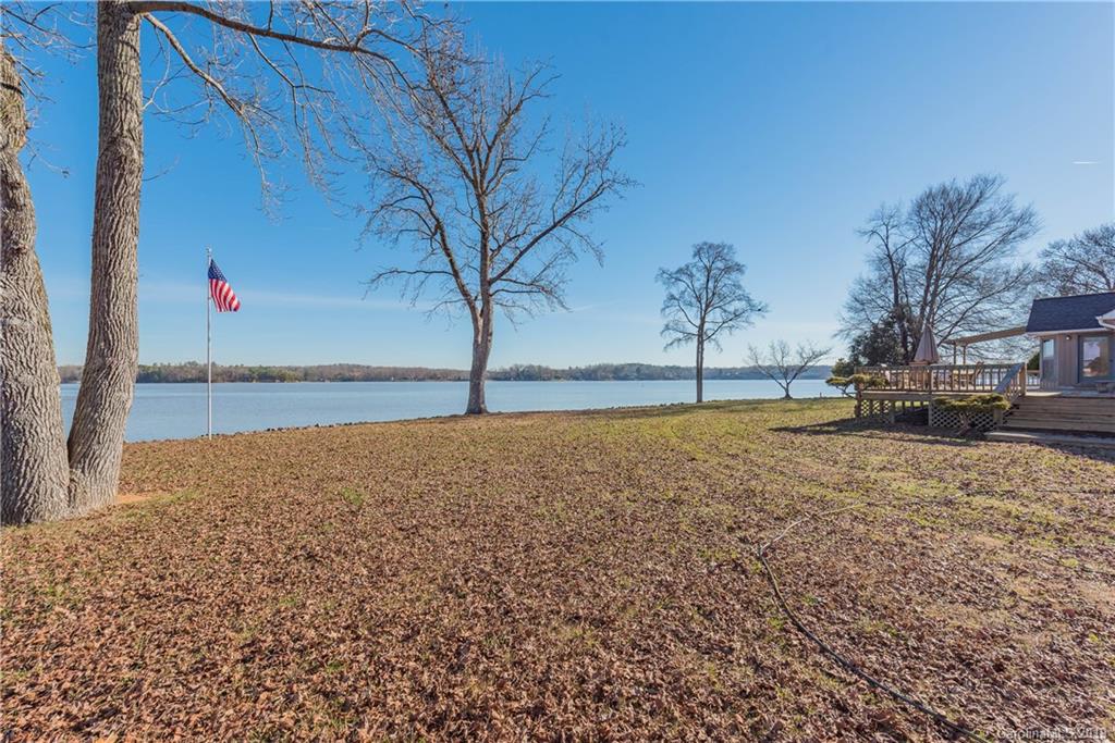 3912 Sandy Point Road, Unit 14 York, SC 29745 - Photo 3 of 36 Gallery Image 3