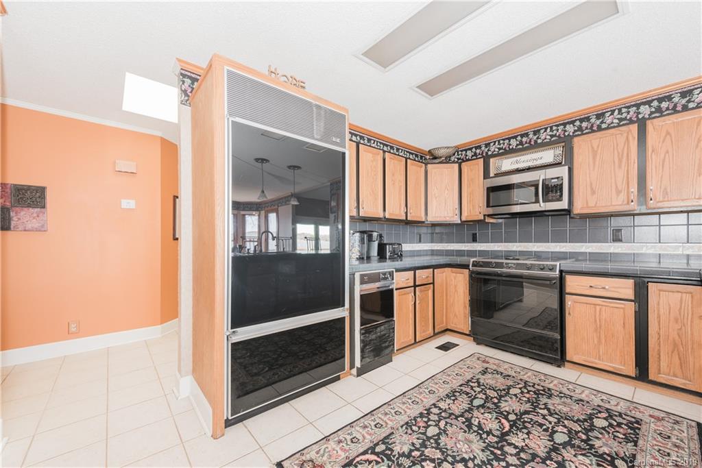 3912 Sandy Point Road, Unit 14 York, SC 29745 - Photo 10 of 36 Gallery Image 10
